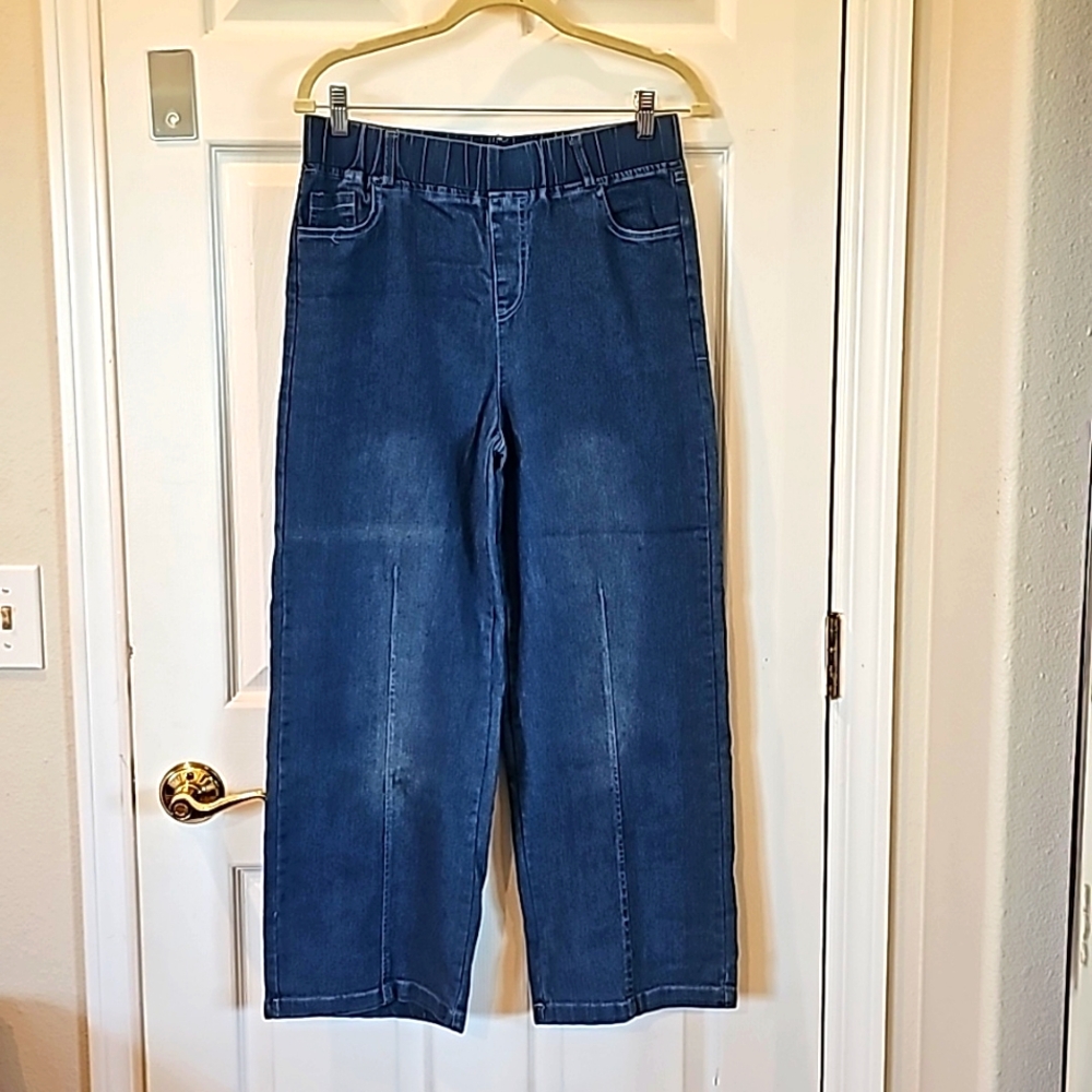 Wide leg jeans
